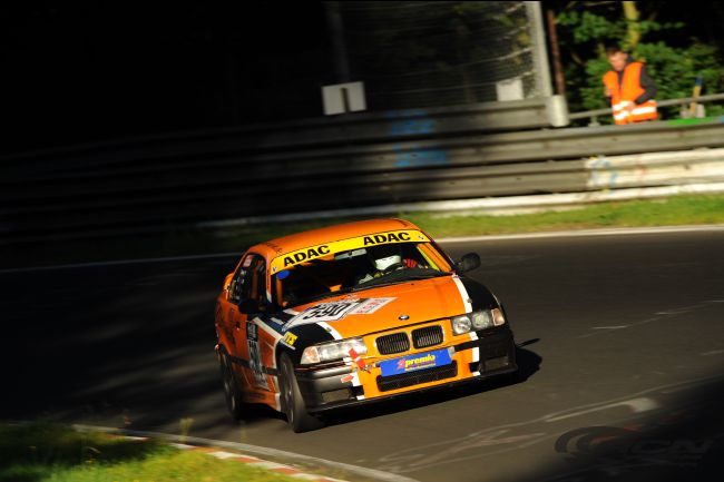 Read more about the article rent2Drive-racing: Zurück auf der Erfolgsspur